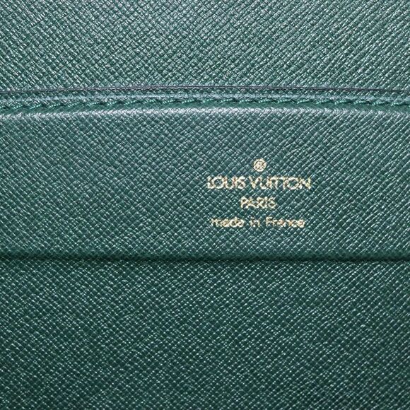 Louis Vuitton Malle Green Leather Travel Bag (Pre-Owned) - Picture 10 of 16